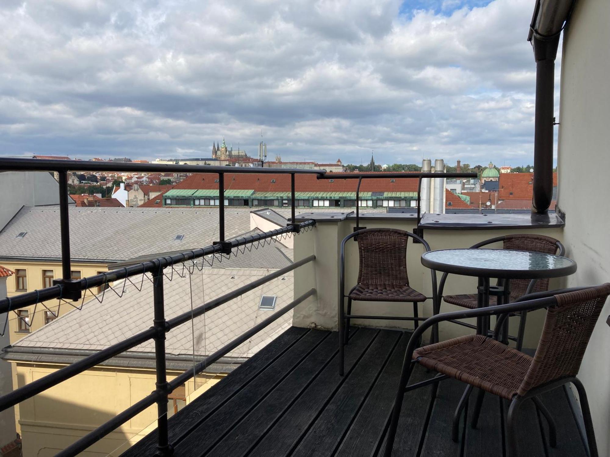 Castle View Apartment Prague Extérieur photo